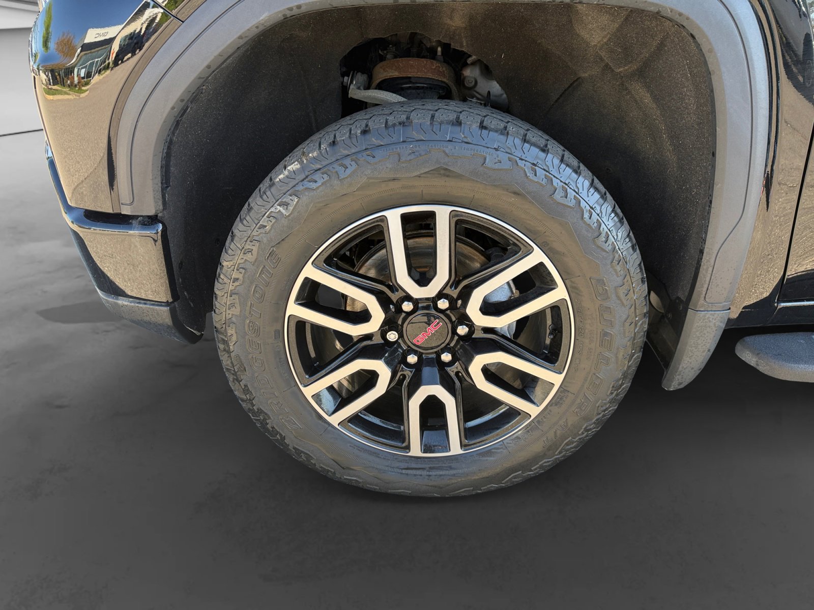 Used 2022 GMC Sierra 1500 AT4 w/ AT4 Premium Package image 9