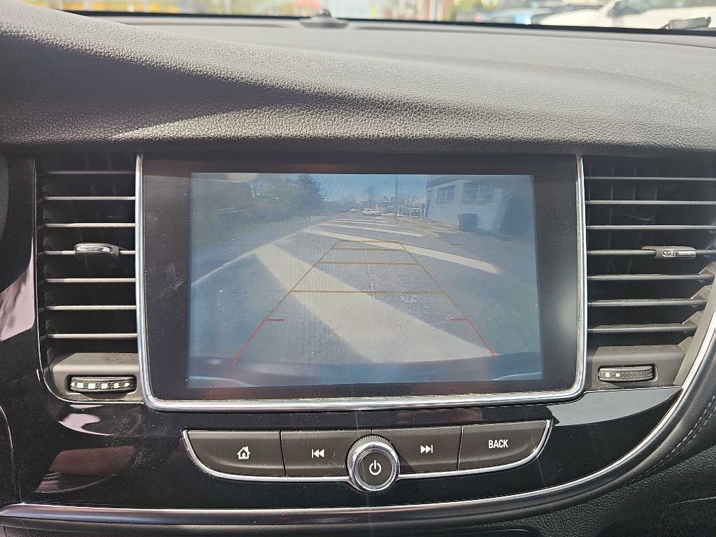 Used 2018 Buick Encore Preferred image 16