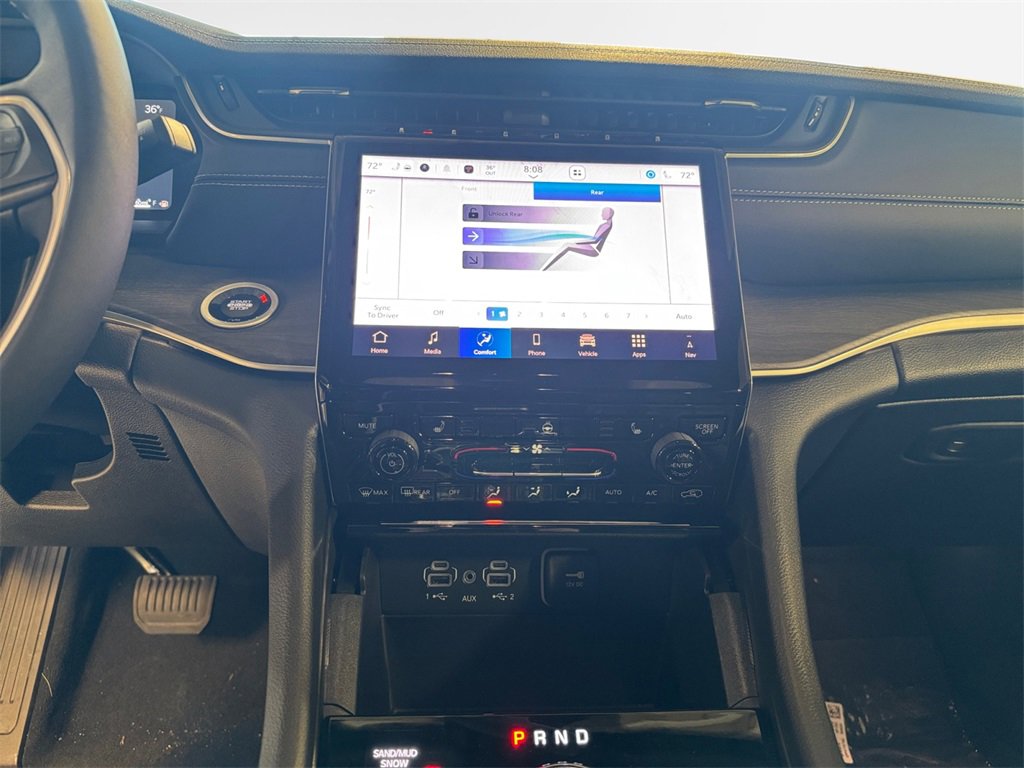 New 2025 Jeep Grand Cherokee L Limited w/ Black Appearance Package image 22