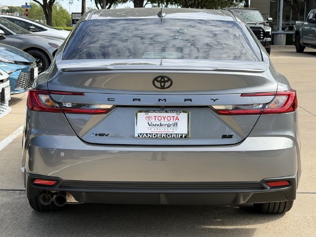 New 2026 Toyota Camry SE w/ Convenience Package FWD image 5