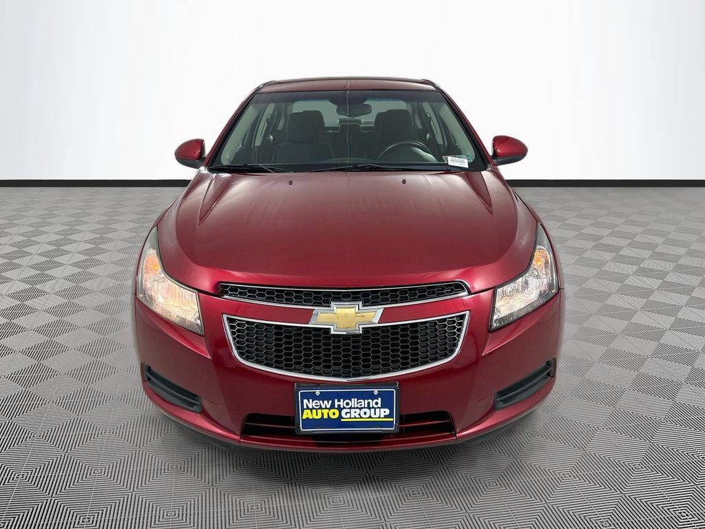 Used 2011 Chevrolet Cruze LT FWD image 2