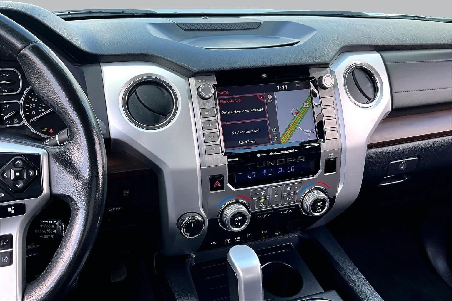 Used 2020 Toyota Tundra Limited w/ Limited Premium Package AWD/4WD image 7