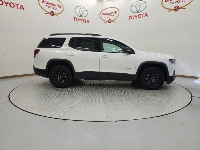 Used 2023 GMC Acadia AT4 w/ Preferred Package image 3