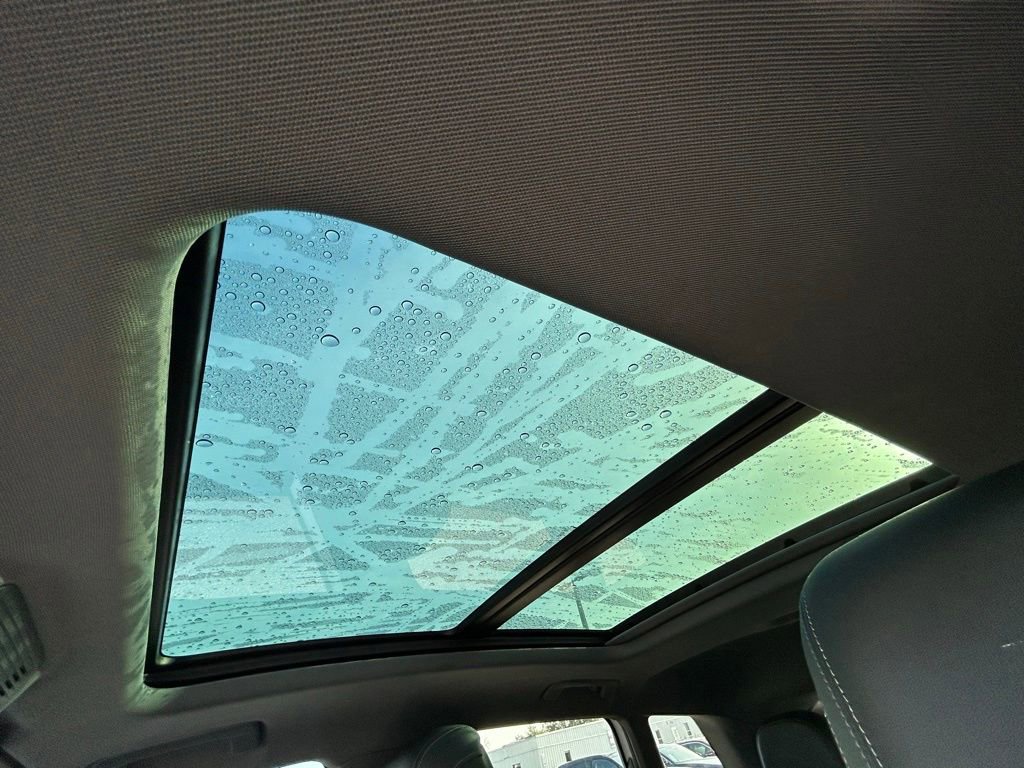 Used 2024 Audi Q4 e-tron Premium w/ Convenience Package image 19