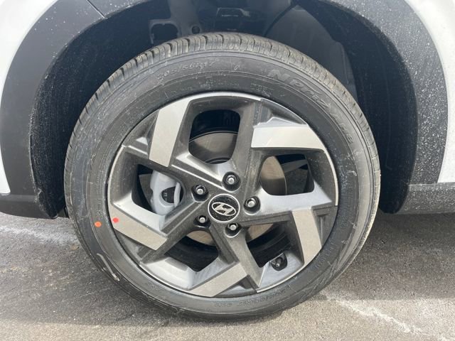 New 2026 Hyundai Venue SEL FWD image 10