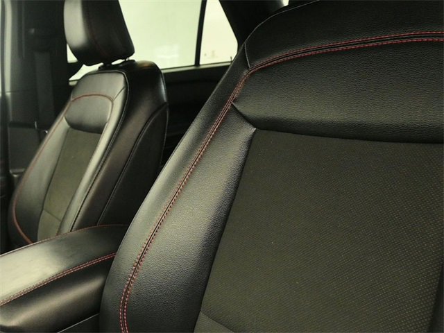 Used 2023 Ford Explorer ST-Line w/ Class IV Trailer Tow Package image 20