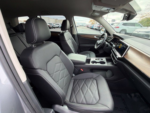Certified 2025 Volkswagen Atlas SE AWD/4WD image 25