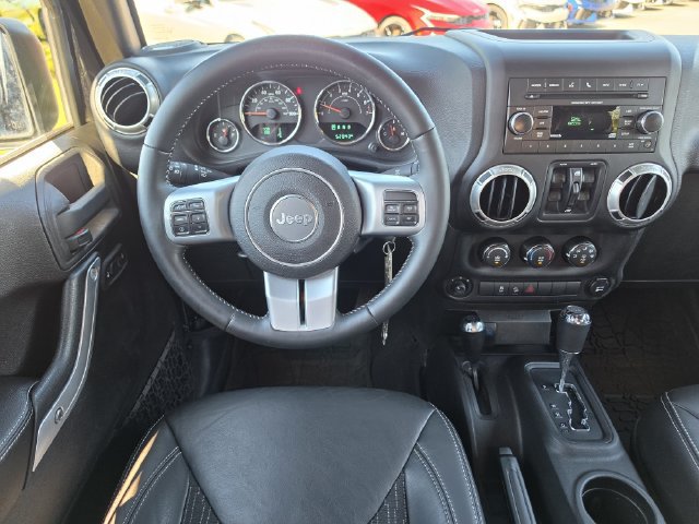 Used 2015 Jeep Wrangler Unlimited Sport AWD/4WD image 9