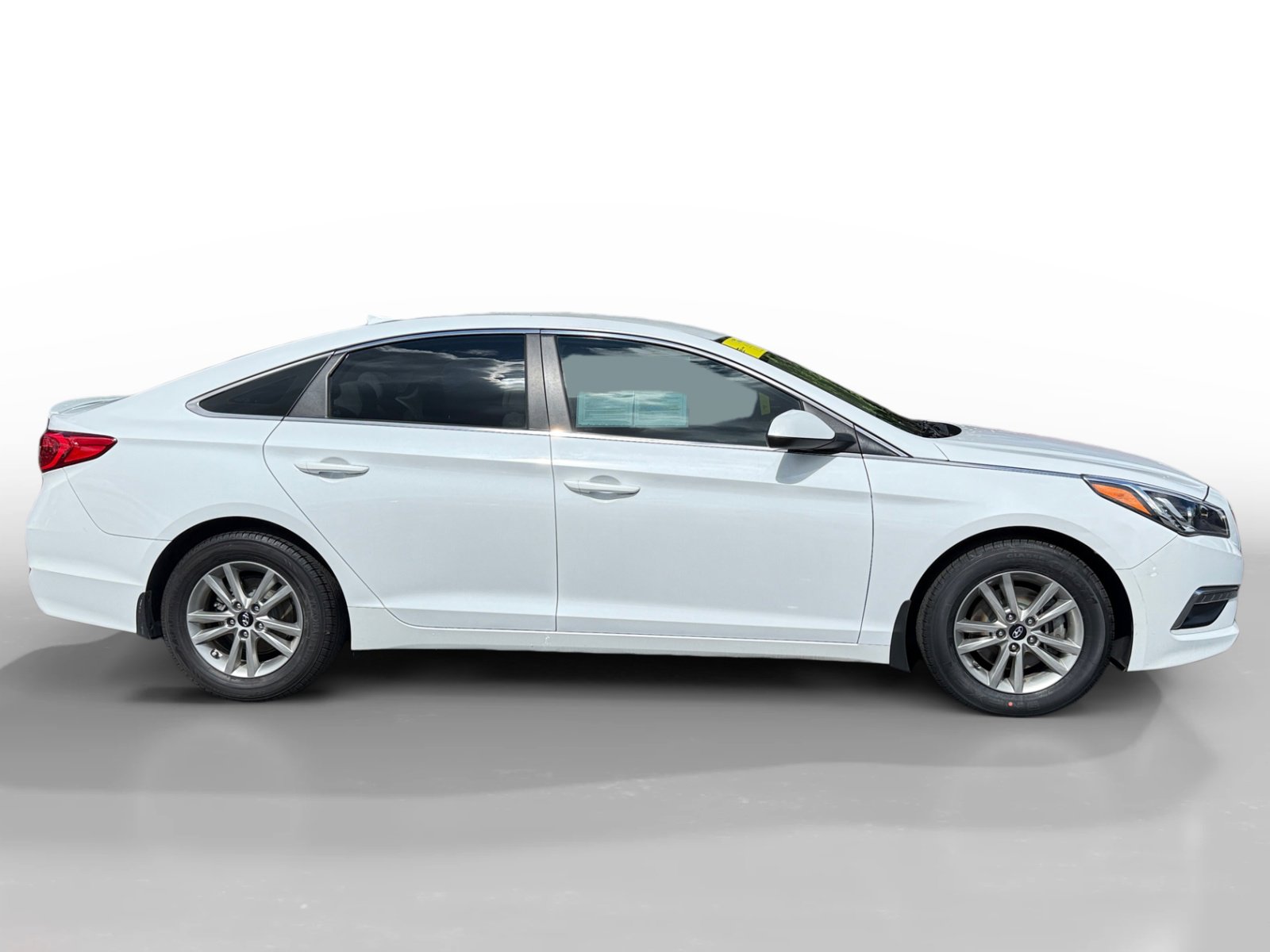 Used 2015 Hyundai Sonata SE w/ Option Group 09 image 6