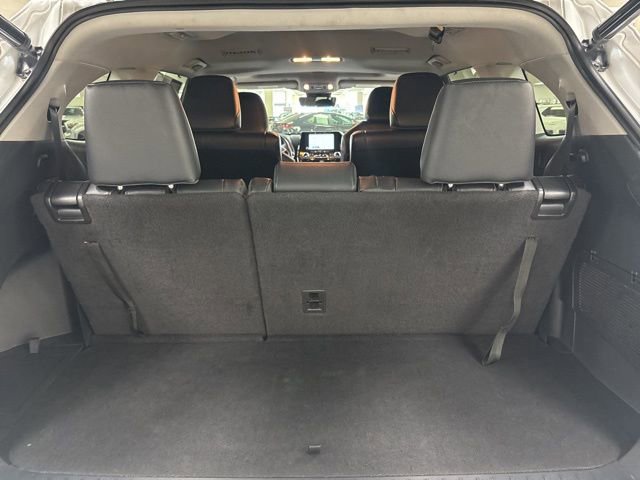 Used 2023 Toyota Highlander XLE image 14