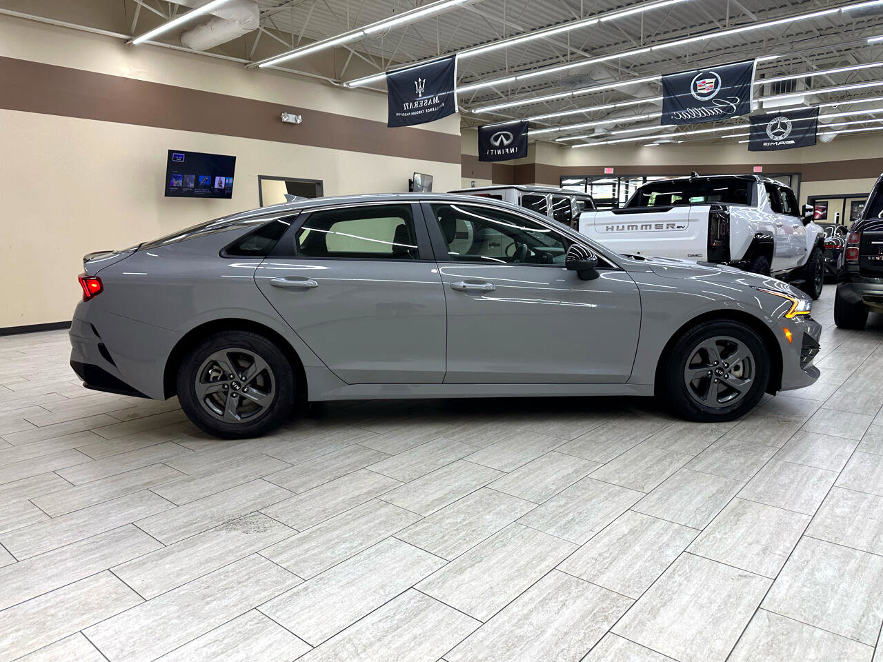 Used 2024 Kia K5 GT-Line w/ GT-Line Premium Package image 5