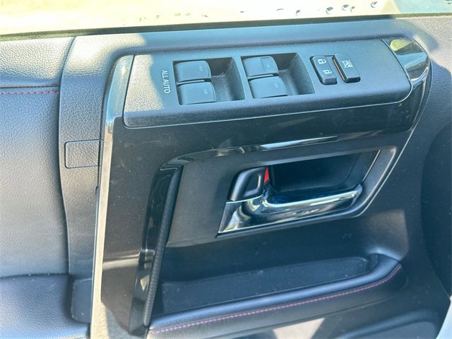 Used 2024 Toyota 4Runner TRD Off-Road Premium image 17