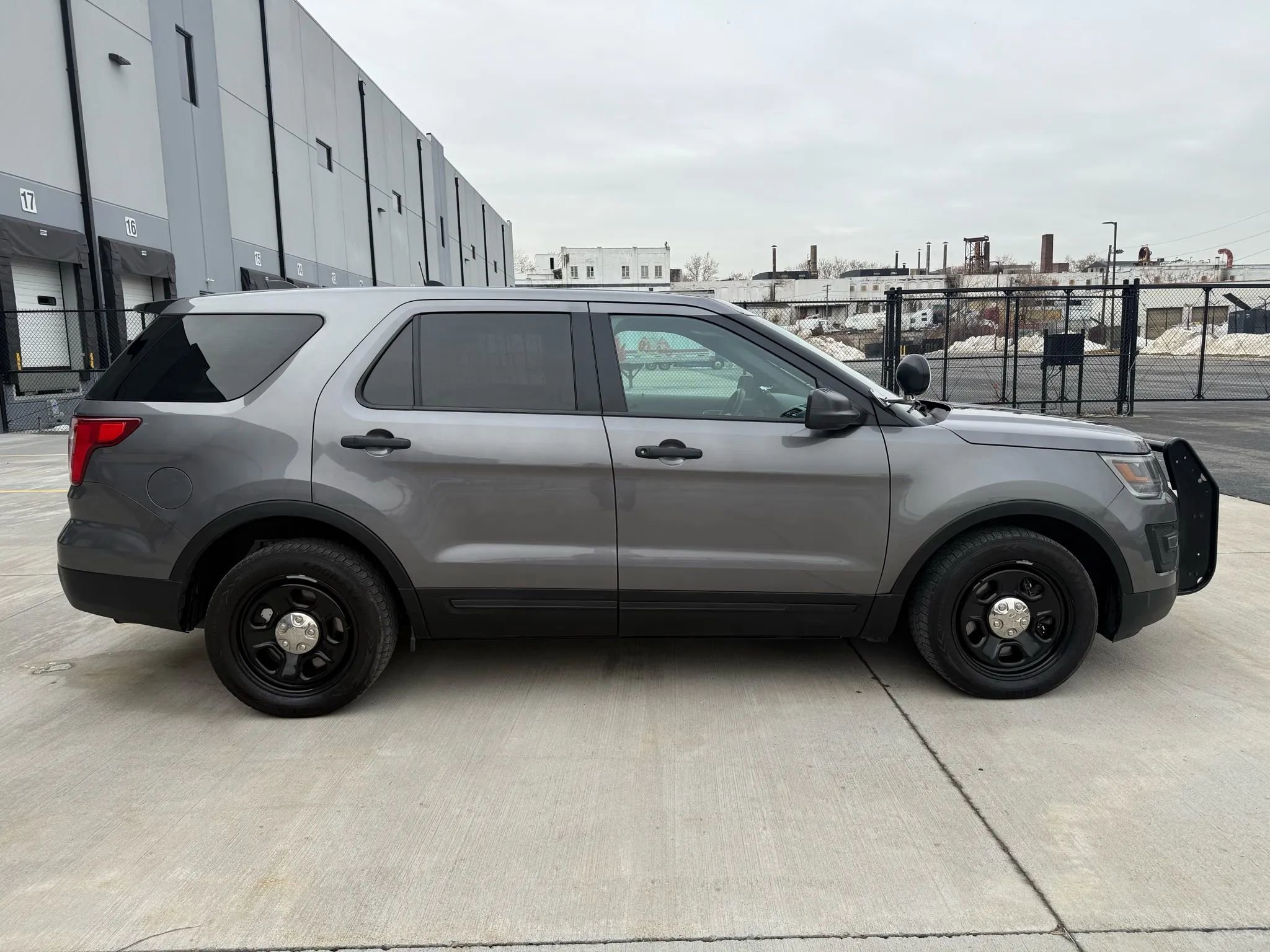 Used 2017 Ford Explorer Utility 4D Police AWD 3.7L V6 image 12