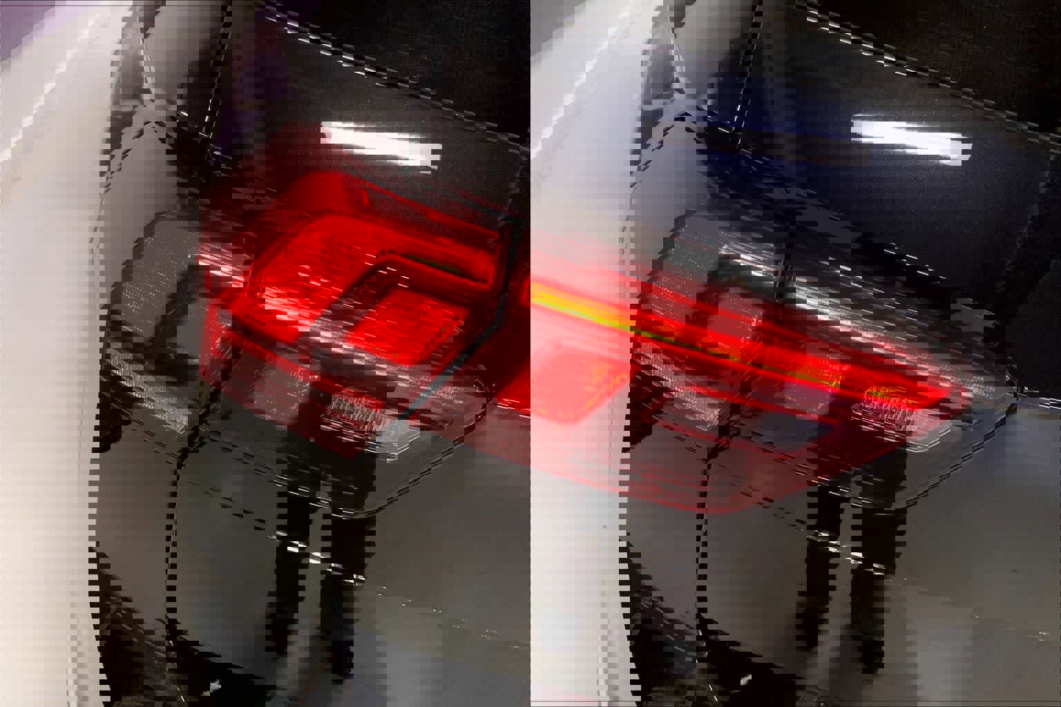 Used 2023 Volkswagen Tiguan SEL R-Line image 31