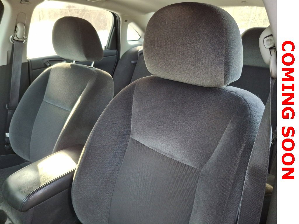 Used 2015 Chevrolet Impala LT w/ LT Sunroof Package image 10