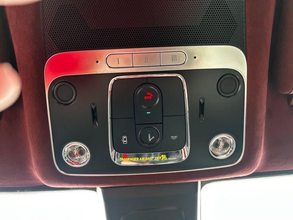 Used 2021 Bentley Continental GT image 12