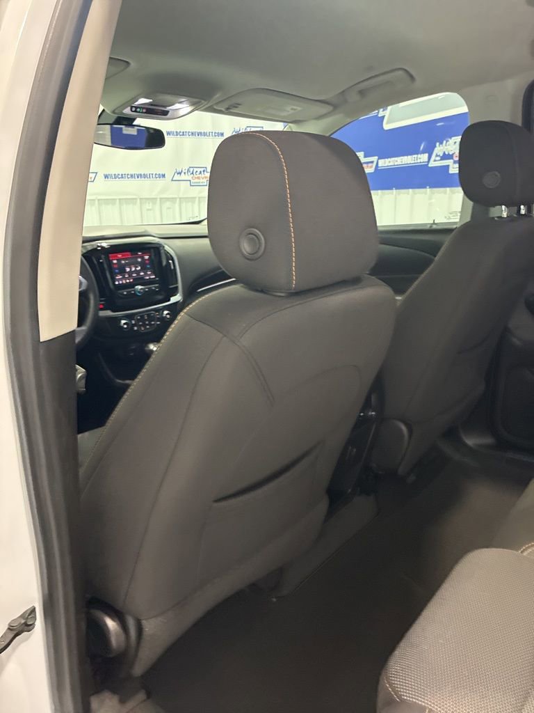 Used 2020 Chevrolet Traverse LS image 31