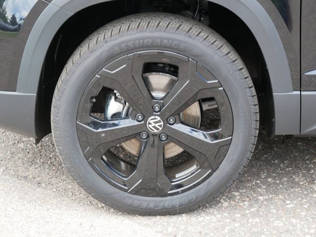 New 2026 Volkswagen Taos SEL AWD/4WD image 5