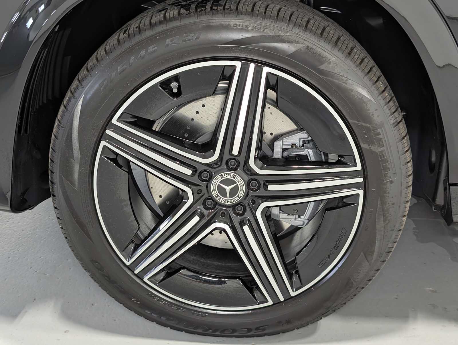 New 2026 Mercedes-Benz GLE 350 4MATIC image 3