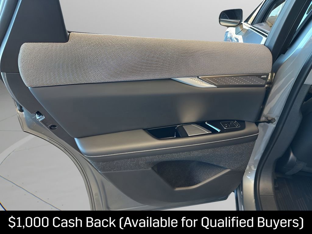New 2026 Cadillac Optiq Luxury 1 w/ LPO, Floor Liner Package AWD/4WD image 14