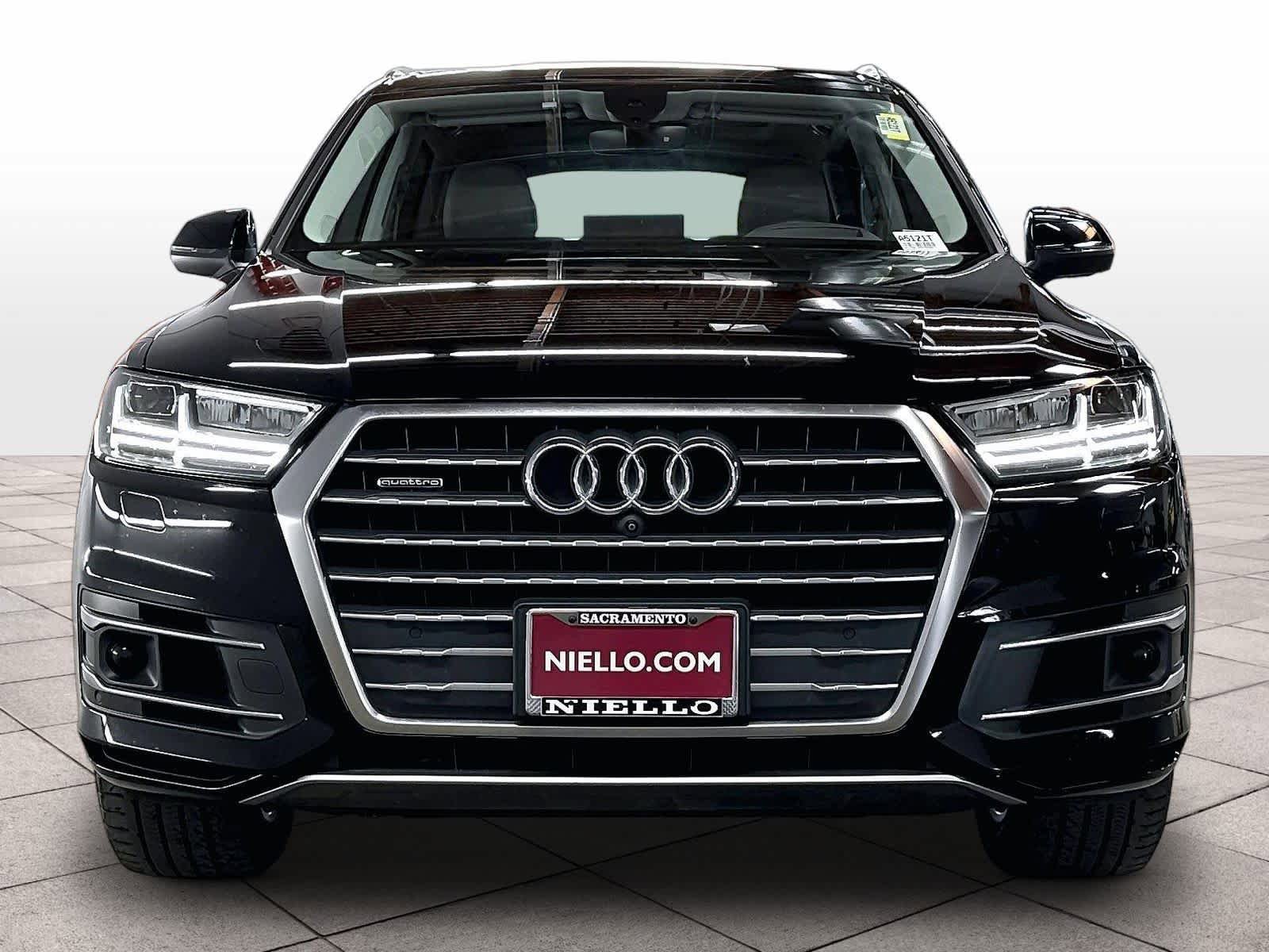Used 2017 Audi Q7 3.0T Prestige AWD/4WD image 3