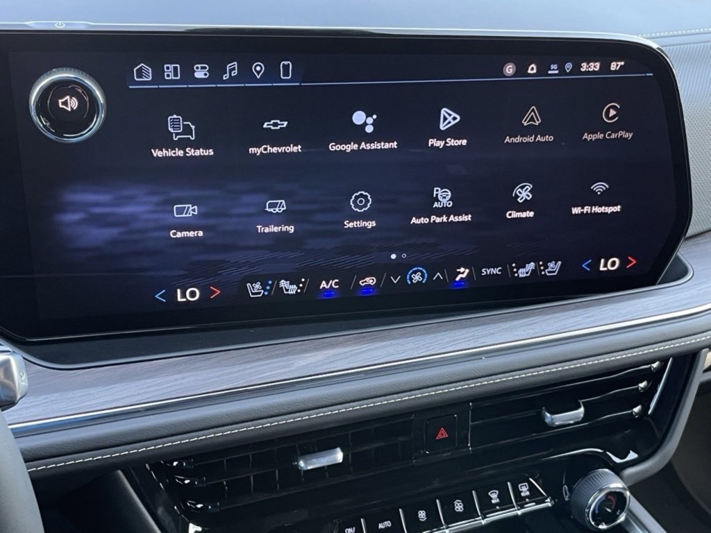 New 2026 Chevrolet Suburban Premier w/ Sun And Tow Package image 18