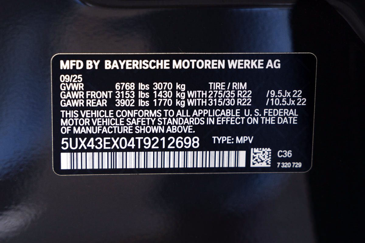 New 2026 BMW X6 M60i w/ Climate Comfort Package AWD/4WD image 37