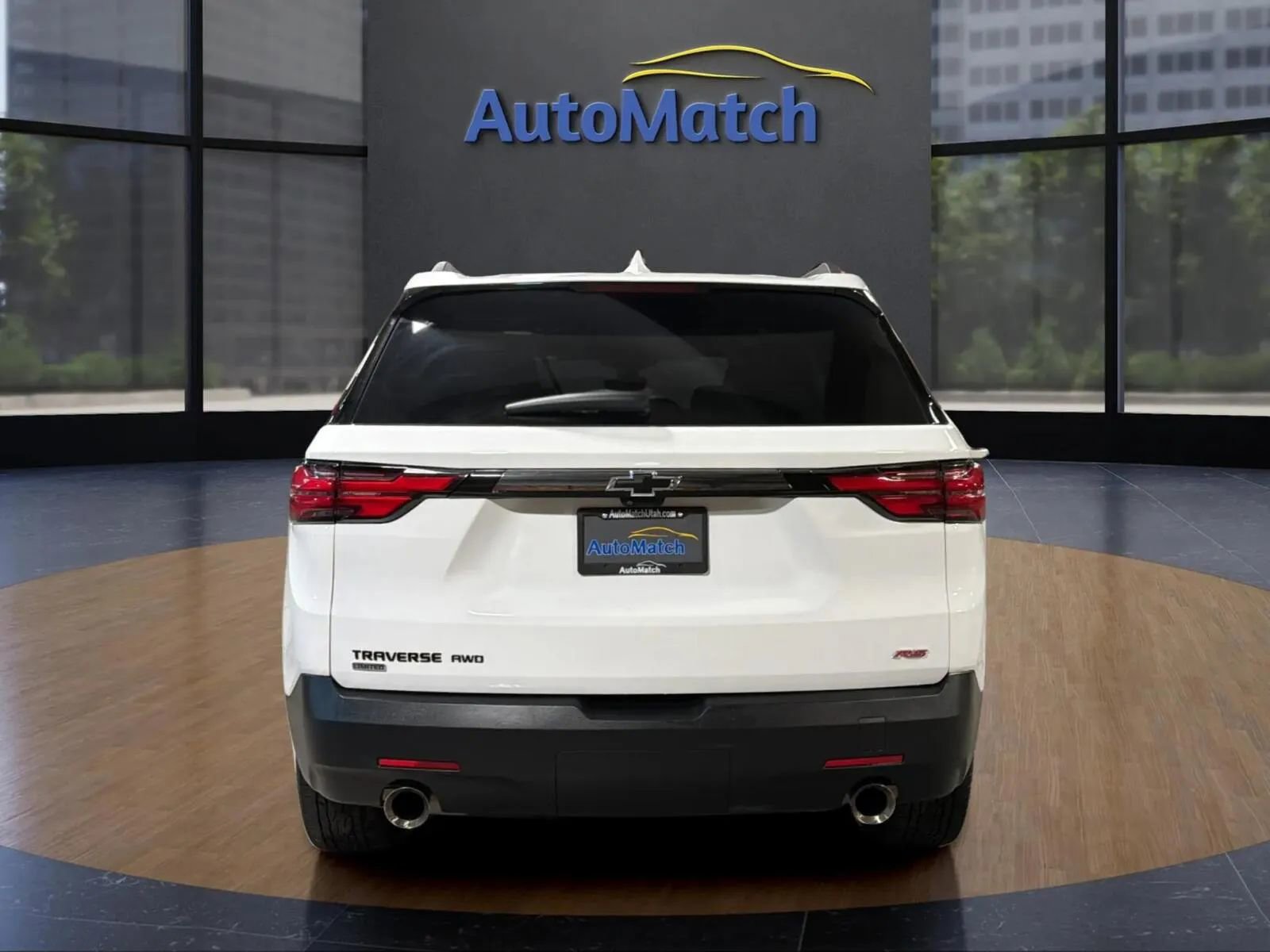 Used 2024 Chevrolet Traverse RS image 10