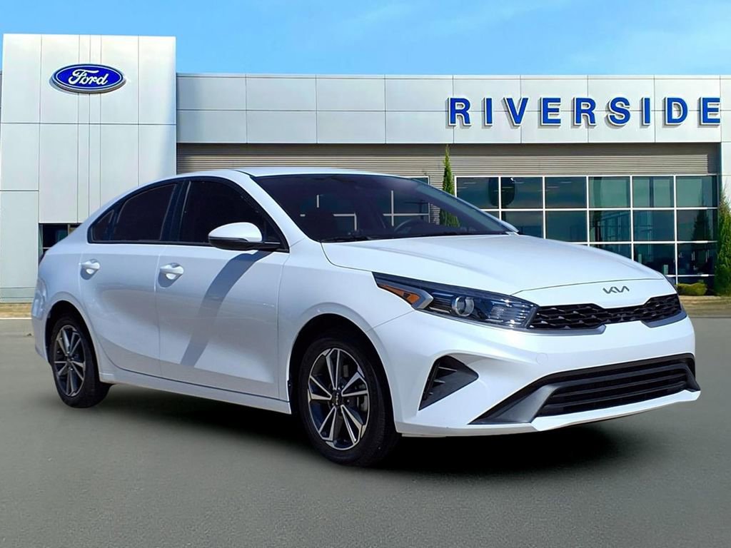 Used 2023 Kia Forte LXS w/ LXS Technology Package