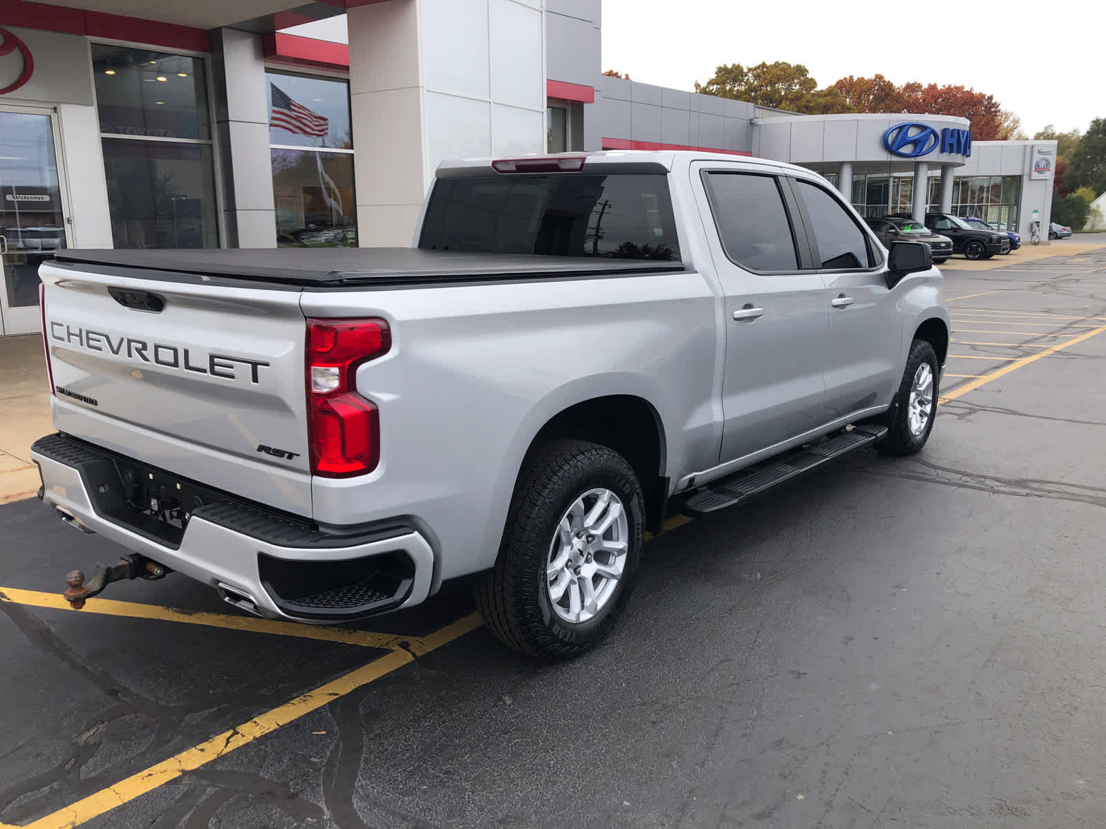Used 2022 Chevrolet Silverado 1500 RST image 4