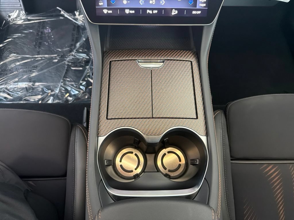 Used 2025 Maserati Grecale Folgore AWD/4WD image 21