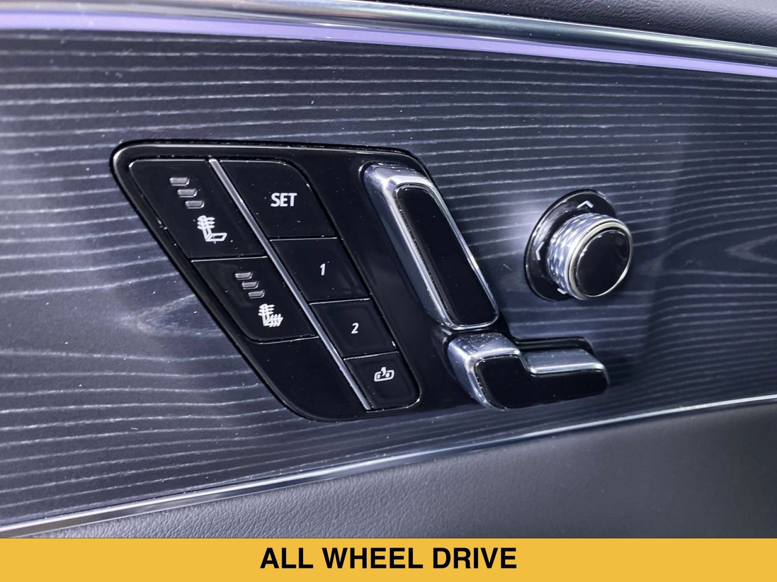 Certified 2024 Cadillac Lyriq Sport AWD/4WD image 9
