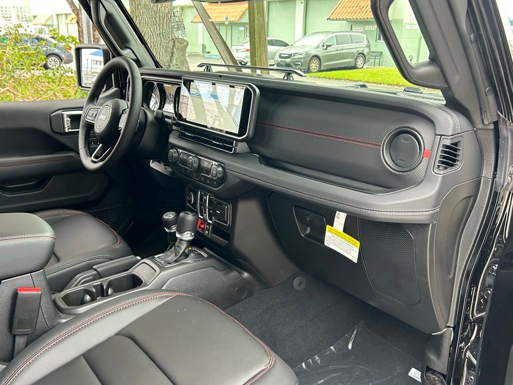 New 2026 Jeep Wrangler Unlimited Rubicon image 17
