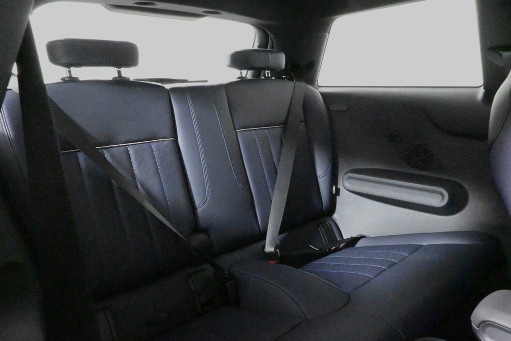 Used 2025 MINI Cooper S image 26