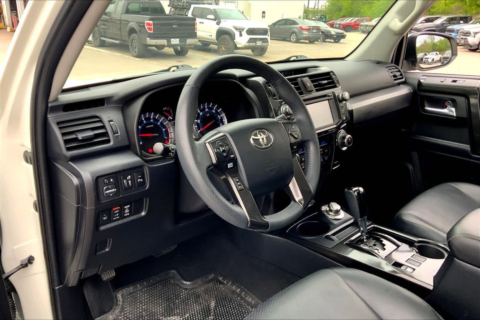 Used 2019 Toyota 4Runner Limited image 18