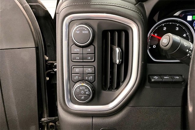 Used 2022 Chevrolet Silverado 2500 LTZ w/ Carhartt Edition image 36