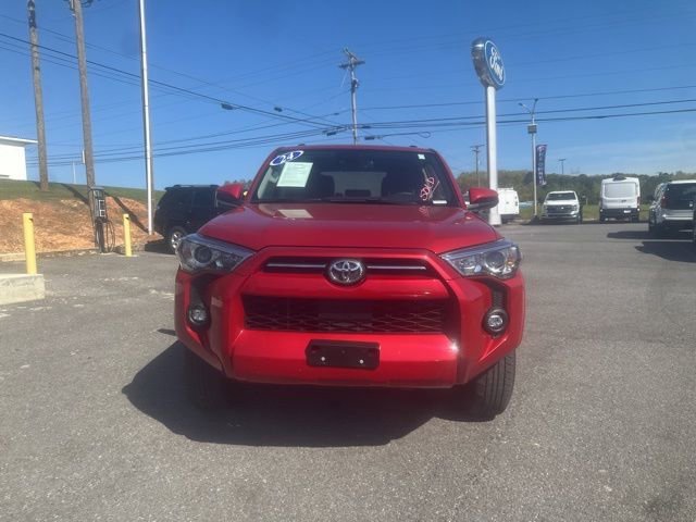 Used 2024 Toyota 4Runner SR5 image 2