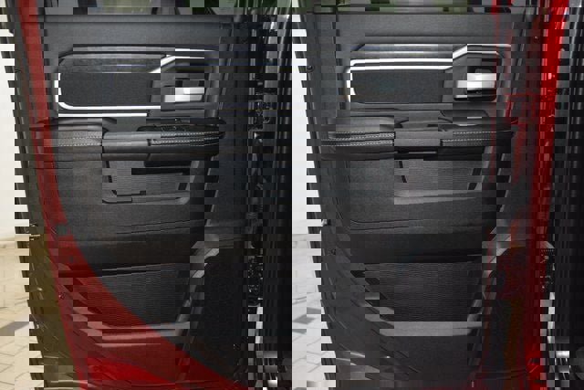 Used 2024 RAM 4500 SLT w/ Quick Order Package 2YG SLT image 37