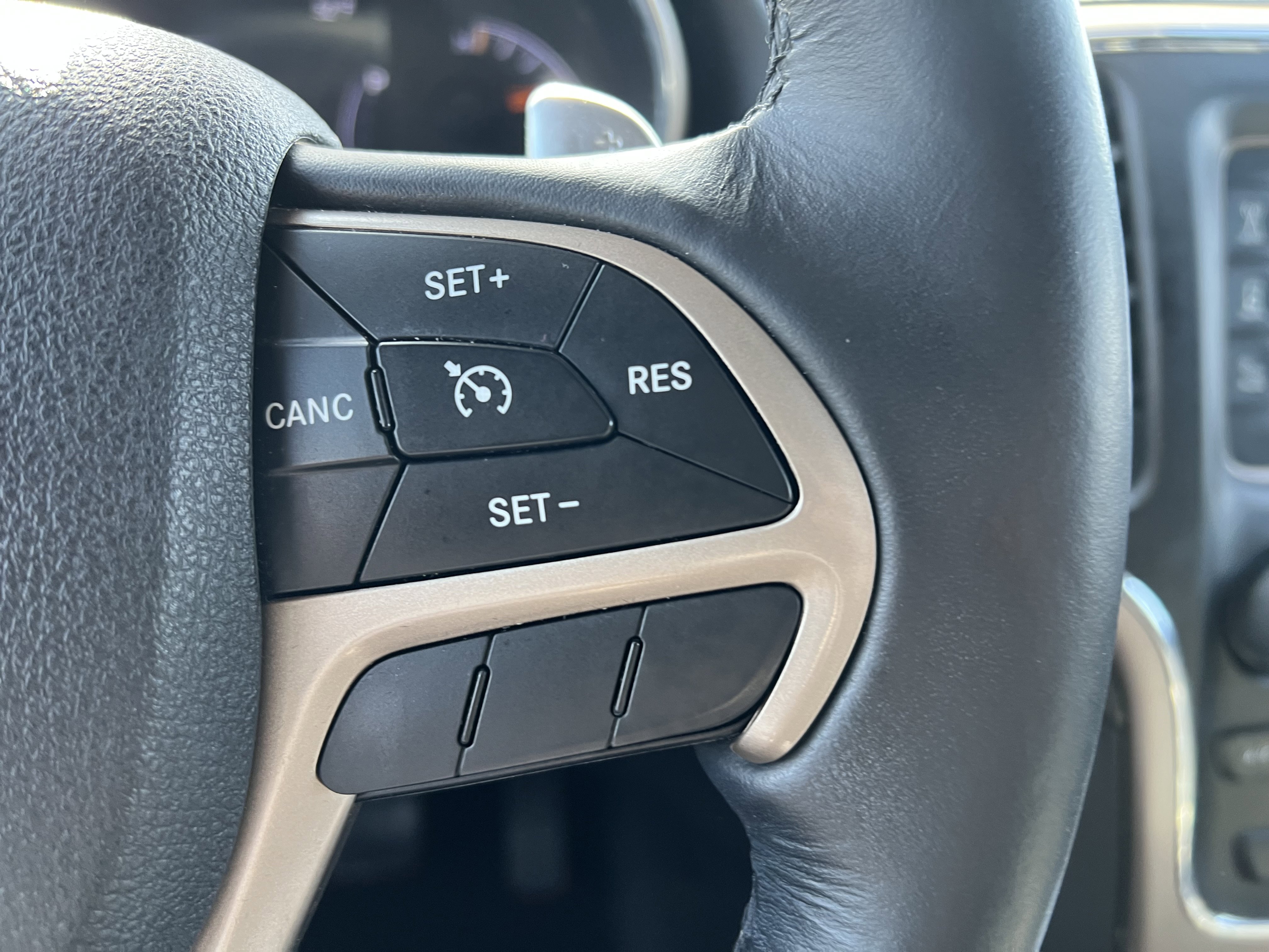 Used 2016 Jeep Grand Cherokee Laredo w/ Quick Order Package 23E image 20