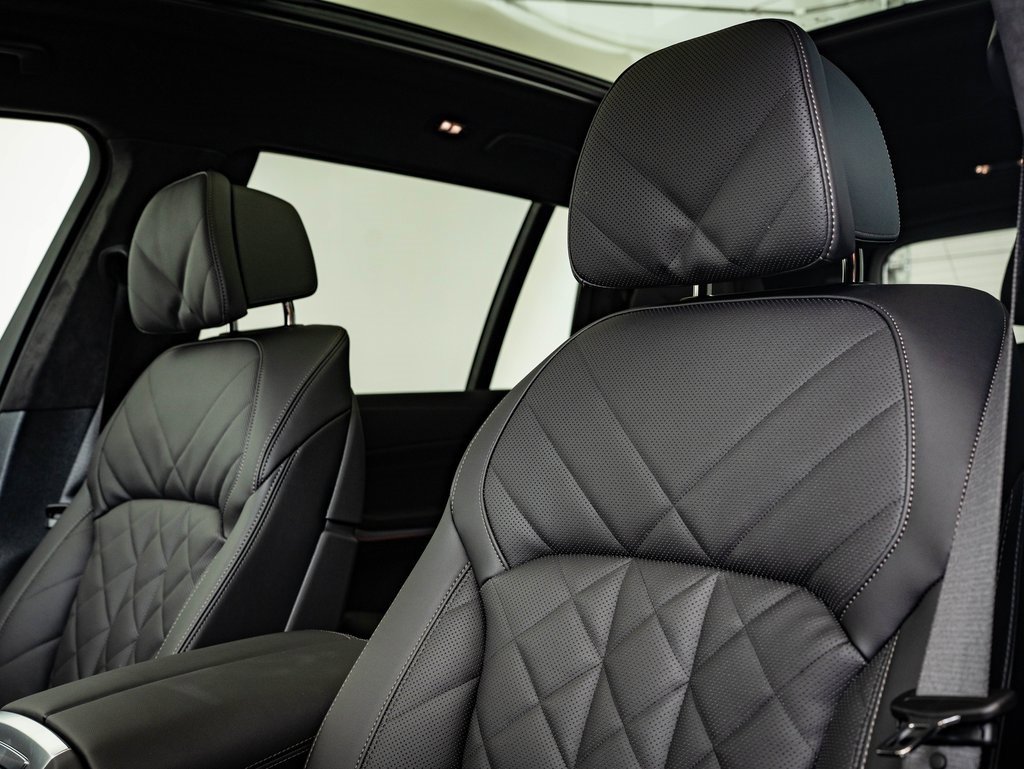 New 2026 BMW X7 xDrive40i w/ M Sport Package image 21