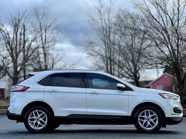 Used 2022 Ford Edge SEL image 4