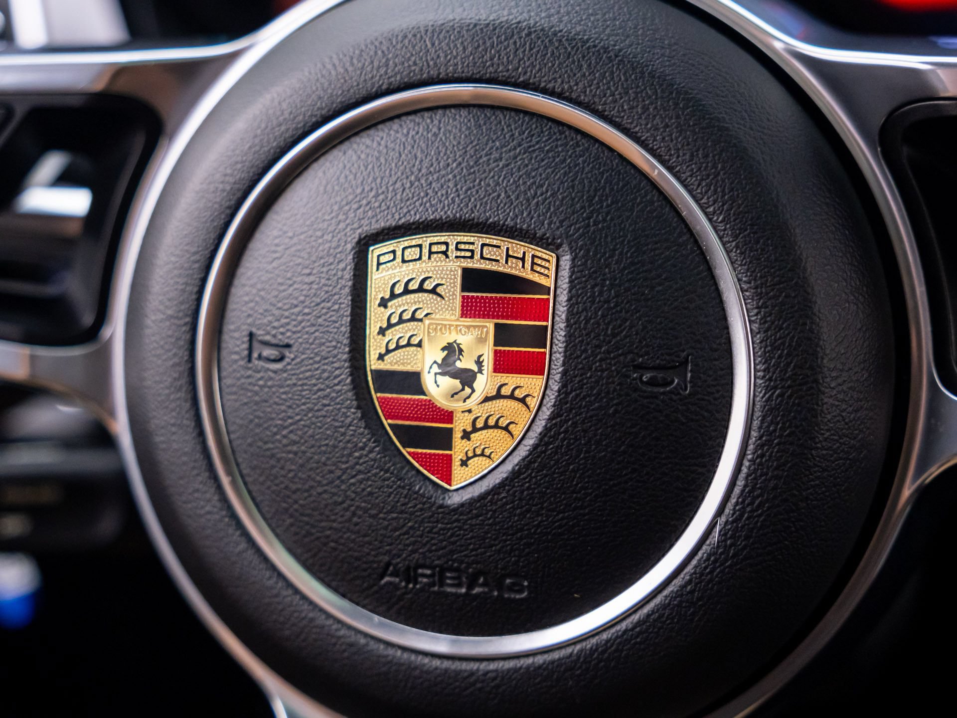 Used 2016 Porsche Macan S AWD/4WD image 23