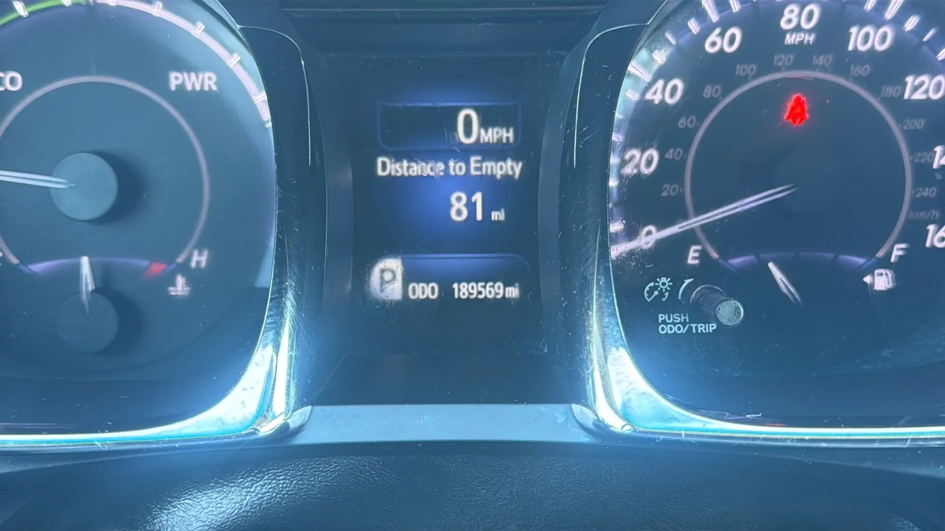 Used 2014 Toyota Avalon Limited w/ Technology Package FWD image 17
