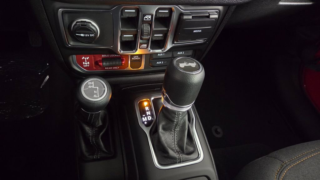 New 2026 Jeep Wrangler Willys AWD/4WD image 25