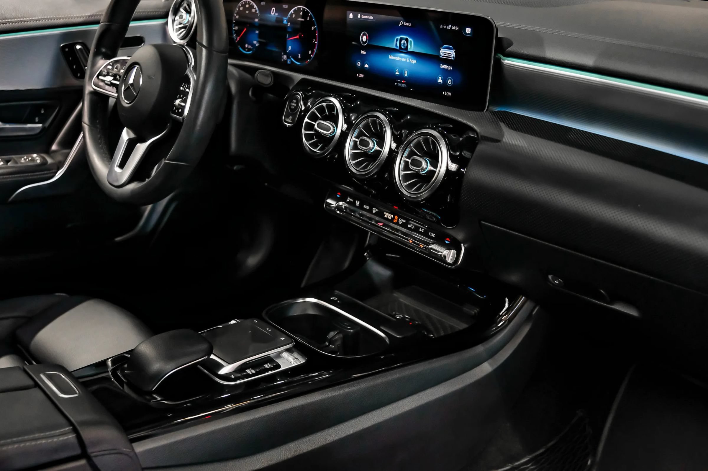 Used 2020 Mercedes-Benz CLA 250 image 24