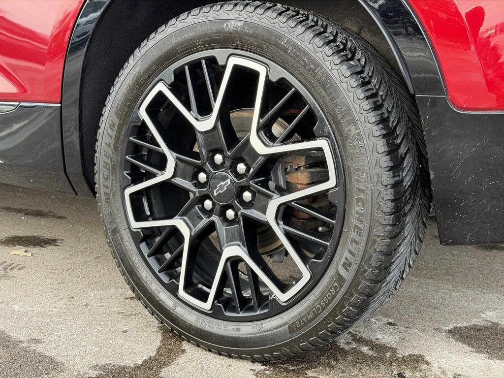 Used 2023 Chevrolet Blazer RS w/ Driver Confidence II Package image 28