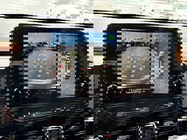 Used 2022 Nissan Pathfinder Platinum w/ Lighting Package (N93) image 27