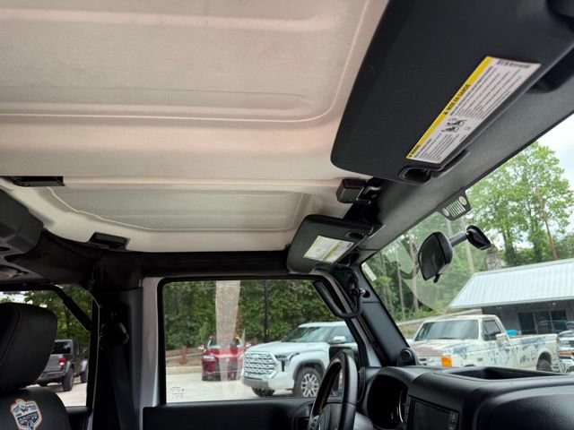Used 2012 Jeep Wrangler Unlimited Sahara AWD/4WD image 94