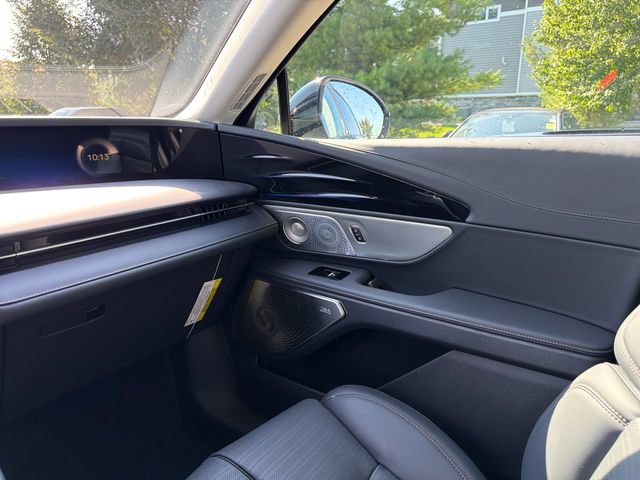 New 2026 Lincoln Nautilus Reserve AWD/4WD image 18