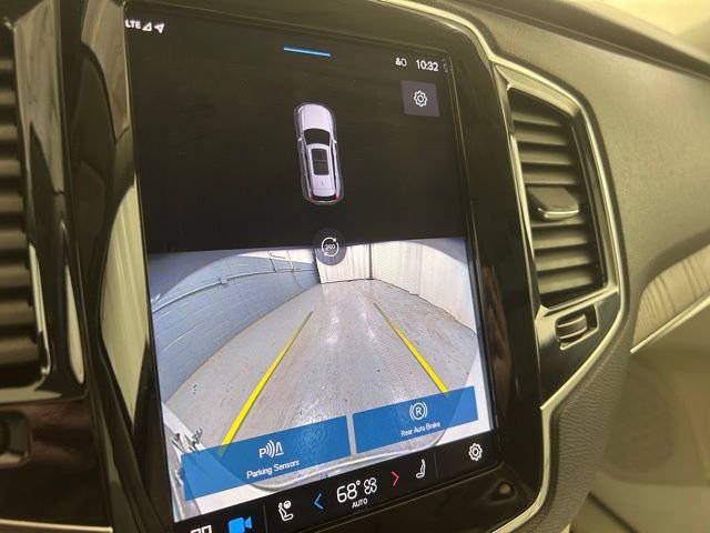 Used 2023 Volvo XC90 B6 Plus AWD/4WD image 17